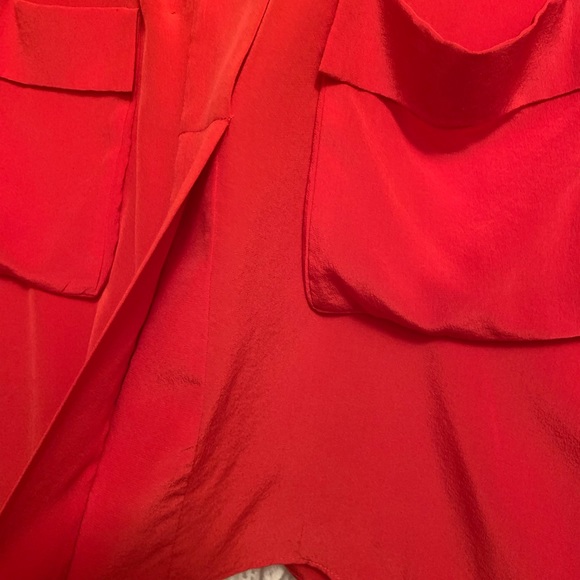 💞BCBG MaxAzria 100% Silk top. Size S. - Picture 10 of 10